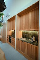 Capital Luxury Suites