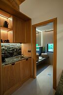 Capital Luxury Suites