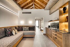 Capital Luxury Suites