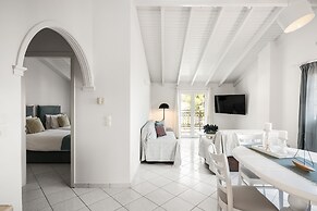 The Seaview Corner Apartments by Konnect, Ipsos