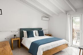 The Seaview Corner Apartments by Konnect, Ipsos