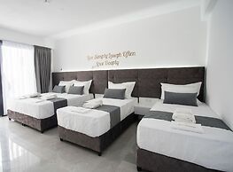 AEONIAN LUXURY SUITES