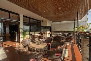 Hotel Shinkham Grand