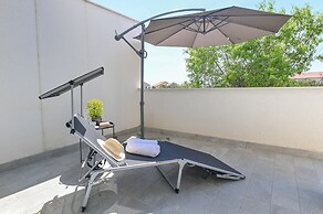 Sunny apartment with a Private Pool