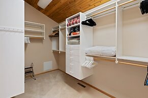 Glaze Meadow 376 3 Bedroom Home by RedAwning