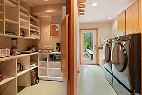 Glaze Meadow 376 3 Bedroom Home by RedAwning