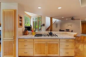 Glaze Meadow 376 3 Bedroom Home by RedAwning