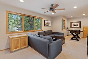 Glaze Meadow 376 3 Bedroom Home by RedAwning