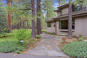 Glaze Meadow 376 3 Bedroom Home by RedAwning