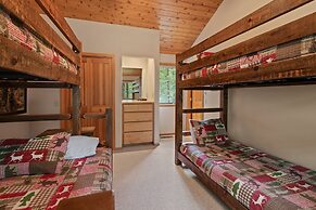 Glaze Meadow 376 3 Bedroom Home by RedAwning