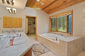 Glaze Meadow 376 3 Bedroom Home by RedAwning