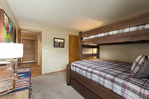 309 Snowdance Manor 2 Bedroom Condo by RedAwning