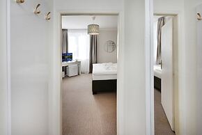 APLEND Hotel Lujza Major