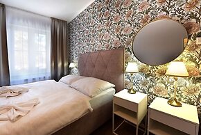 APLEND Hotel Lujza Major