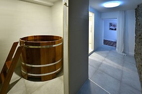 APLEND Hotel Lujza Major