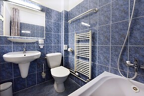 APLEND Hotel Lujza Major