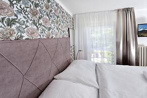 APLEND Hotel Lujza Major