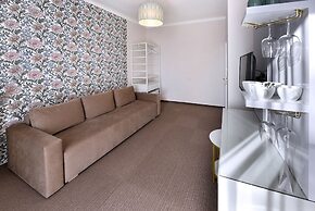 APLEND Hotel Lujza Major