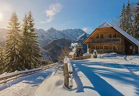Alpine Dream Chalet With Private Ski Lift