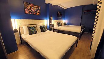 Think Hotel