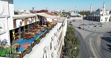 Think Hotel