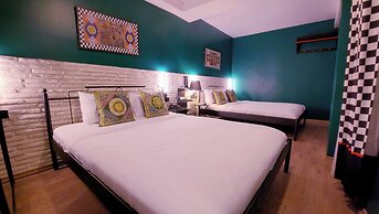Think Hotel