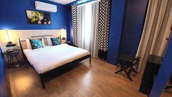 Think Hotel