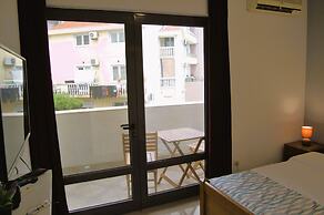 Yeshill Apart & Studio