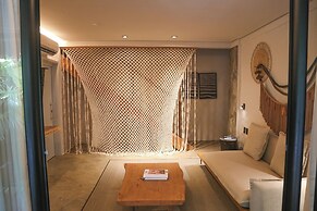 Makena Hotel