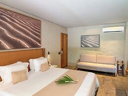 Makena Hotel