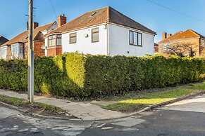 Camaraderie Guest House