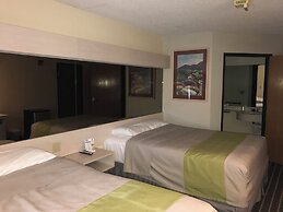 Chadron Inn & Suites