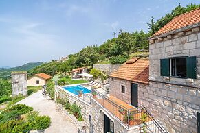 Holiday Home Majkovi