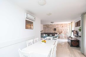 Holiday Home Majkovi