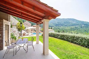 Holiday Home Majkovi