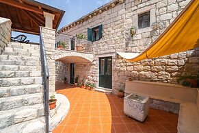 Holiday Home Majkovi