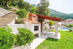 Holiday Home Majkovi