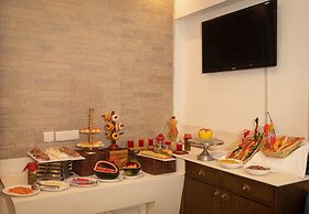 Inde Hotel Signature Tower