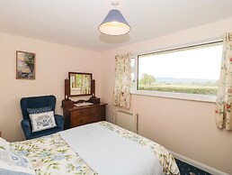 Broadstones