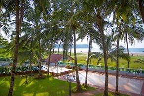Swim Sea Beach Resort