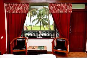 Swim Sea Beach Resort