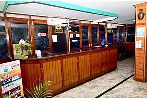 Swim Sea Beach Resort