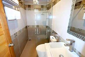 Marigold Hotel & Apartment