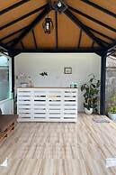 Container Smart Stay (CSS)