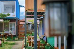 Container Smart Stay (CSS)