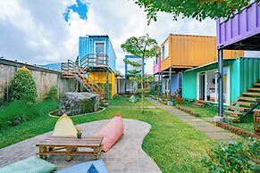 Container Smart Stay (CSS)