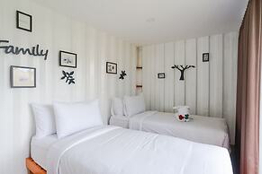 Container Smart Stay (CSS)