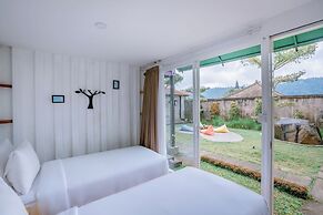 Container Smart Stay (CSS)