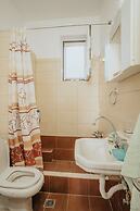 Kalavrita downtown 3 bedroom house for 6 pers