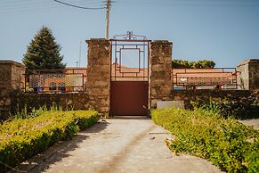 Kalavrita downtown 3 bedroom house for 6 pers